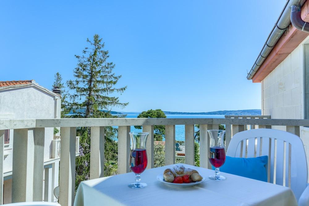 Hotel Villa Zarko Kastel Stari Luaran gambar